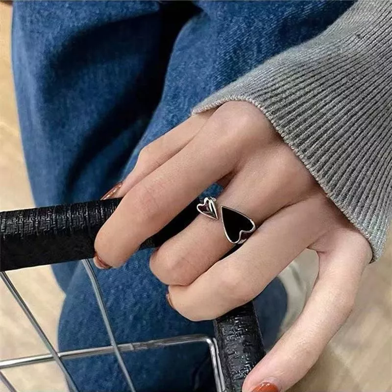 Trendy Two-color Black Heart Rings For Women Minimalist Aesthetic Drop Of Oil Open Rings Female Metal Punk Party Jewelry Trendy Two-color Black Heart Rings For Women Minimalist Aesthetic Drop Of Oil Open Rings Female Metal Punk Party Jewelry